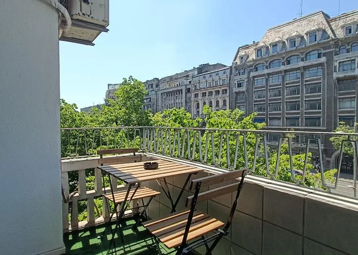 Апартаменти Metro Ultracentral Retreat Бухарест