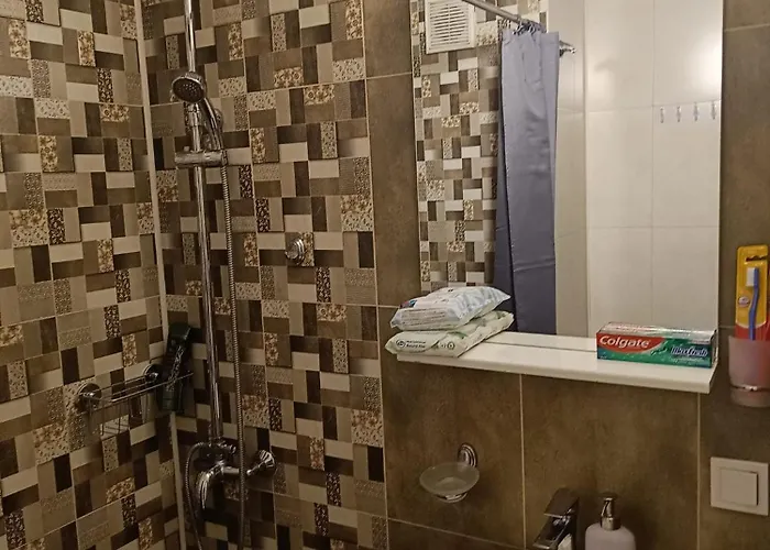 Metro Ultracentral Retreat Апартаменти *