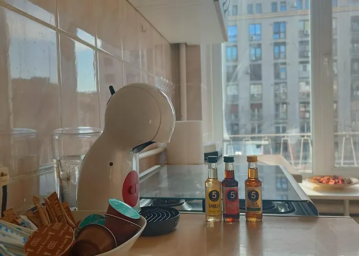 Metro Ultracentral Retreat Apartament *