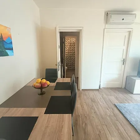 Metro Ultracentral Retreat Bucharest
