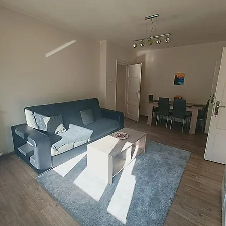 Apartment Metro Ultracentral Retreat